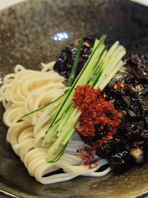 韩式干炸酱面 Korean Gan-Jjajangmeon